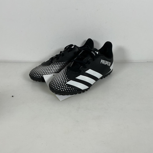 Vist Large View of Product Image Which is Used Adidas PREDATOR TURF Soccer Turf Shoes Black Junior 01