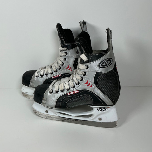 Vist Large View of Product Image Which is Used Easton Synergy 500 Hockey Skate Int 5