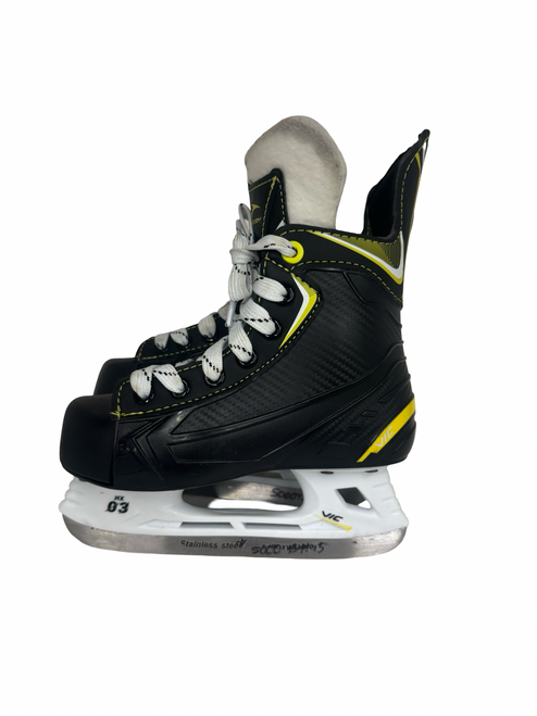 Vist Large View of Product Image Which is Used VIC 03 Youth Hockey Skate Youth 13.0