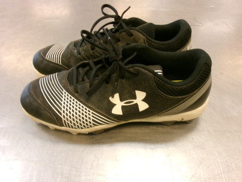 Vist Large View of Product Image Which is Used Under Armour BASEBALL BB/SB Cleats Black Senior 9.5