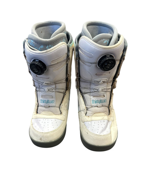 Vist Large View of Product Image Which is Used ThirtyTwo NIU BOA Womens Snowboard Boots White Senior 7