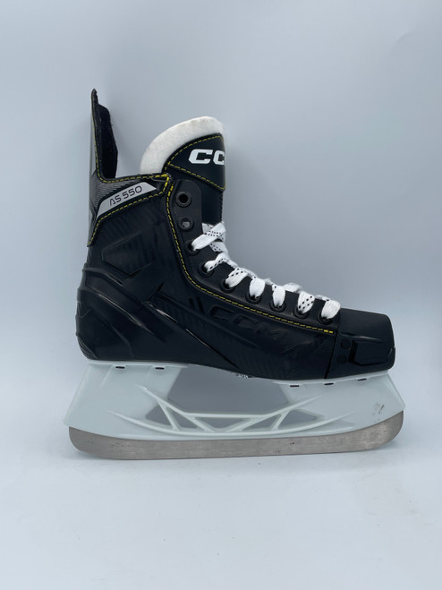 Vist Large View of Product Image Which is Used CCM AS 550 Junior Hockey Skate Junior 04