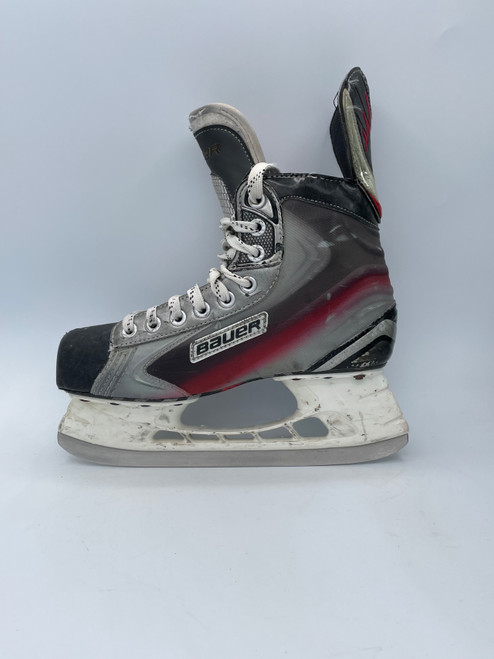 Vist Large View of Product Image Which is Used Bauer X7.0 Junior Hockey Skate Junior 05