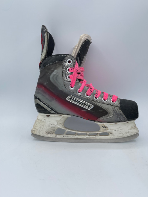 Vist Large View of Product Image Which is Used Bauer X7.0 Junior Hockey Skate Junior 04