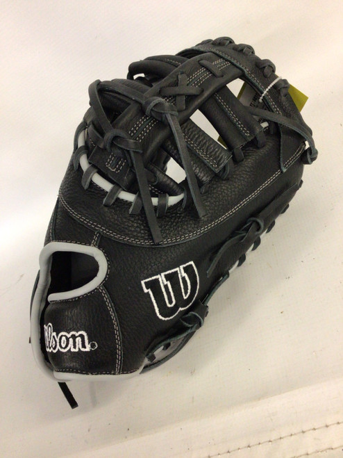 Vist Large View of Product Image Which is Used Wilson A700 BB/SB First Base RH Throw Black 12"