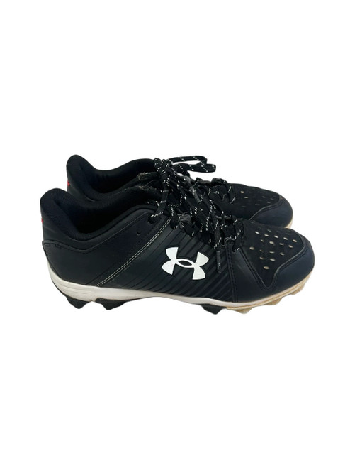 Vist Large View of Product Image Which is Used Under Armour Leadoff Jr 6 BB/SB Cleats Black