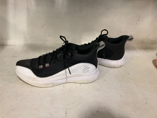 Vist Large View of Product Image Which is Used Under Armour Basketball Shoes M Black Senior 10.5