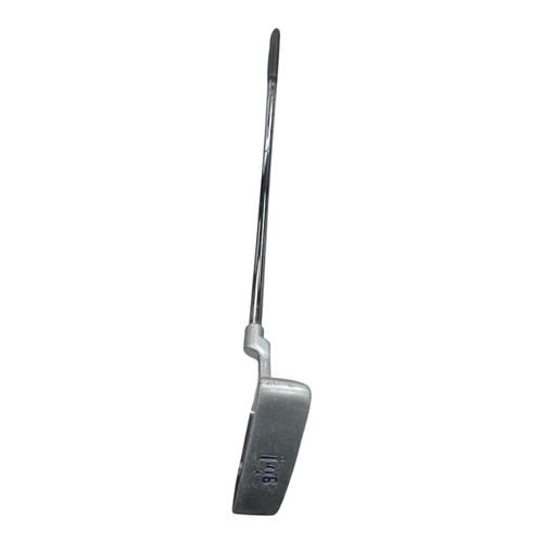 Vist Large View of Product Image Which is Women’s putter RH