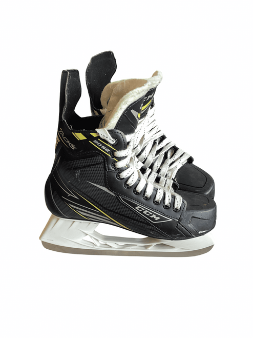 Vist Large View of Product Image Which is CCM TACKS 2092 Senior Hockey Skate Senior 8
