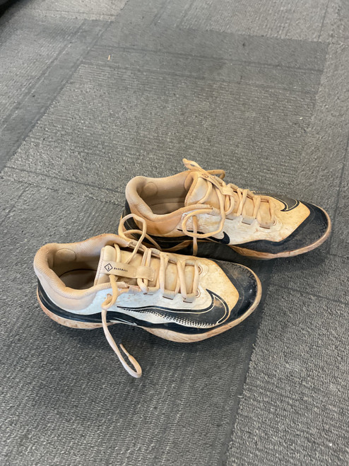 Vist Large View of Product Image Which is Used Nike REACT BASEBALL CLEATS BB/SB Cleats White Senior 8.5