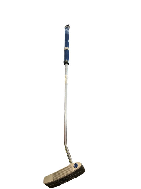 Vist Large View of Product Image Which is Used Bettinardi ARMLOCK Mens Putter RH