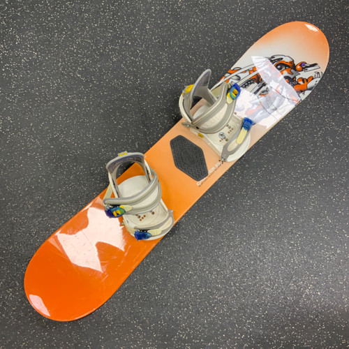 Vist Large View of Product Image Which is Used Burton CHOPPER.25 Boys Board/Binding Orange 125 cm