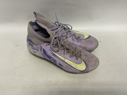 Vist Large View of Product Image Which is Used Nike Soccer Cleats Purple Senior 8