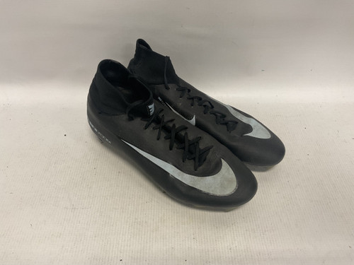 Vist Large View of Product Image Which is Used Nike Soccer Cleats Black Senior 10.5