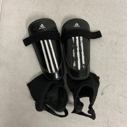 Vist Large View of Product Image Which is Used Adidas Soccer Shin Guards Youth Black XS