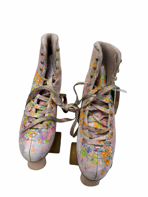 Vist Large View of Product Image Which is Used Impala Sidewalk CYNTHIA ROWLEY Womens Roller Skates Pink Size 9