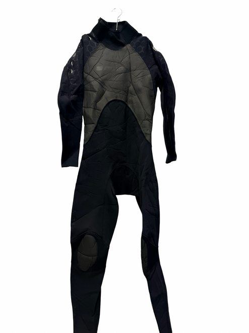 Vist Large View of Product Image Which is Used Rip Curl Ultimate Elasto 3/2mm Mens Full Suit / Wetsuit Black LG
