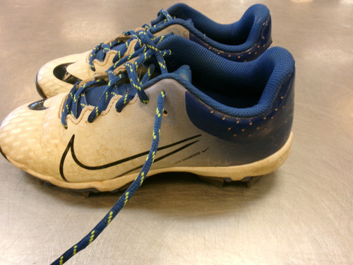 Vist Large View of Product Image Which is Used Nike SOFTBALL BB/SB Cleats White Junior 04