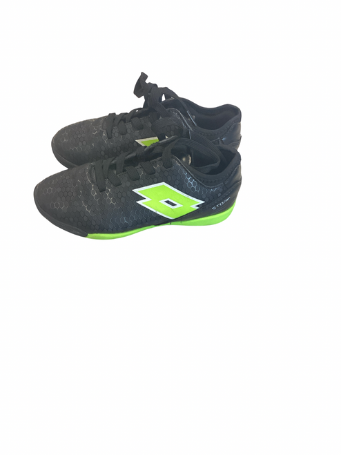 Vist Large View of Product Image Which is  Lotto Soccer Indoor Shoes Black Youth 11.0