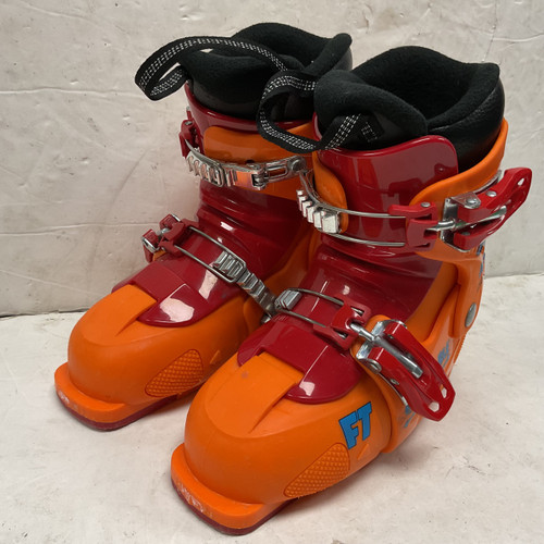 Vist Large View of Product Image Which is Used Full Tilt GROWTH SPURT 180-200 Boys DH Ski Boot Orange 200 MP - Y13.5