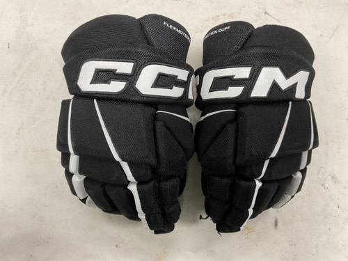 Vist Large View of Product Image Which is Used CCM TACKS XF80 Junior Gloves Black 10"