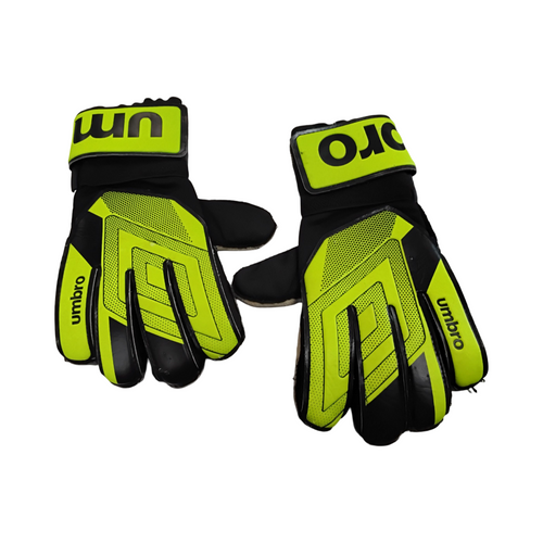 Vist Large View of Product Image Which is Used Umbro Soccer Goalie Gloves Yellow 7
