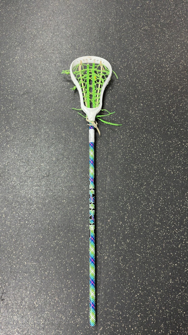 Vist Large View of Product Image Which is Used Brine MYNX 2 Wmn Atk/Mid Complete Stick White
