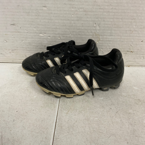 Vist Large View of Product Image Which is Used Adidas Soccer Cleats Black Youth 09.5