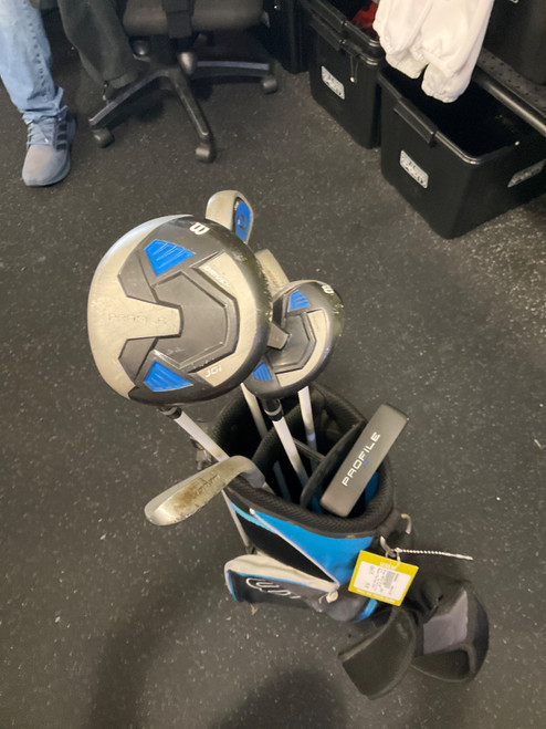 Vist Large View of Product Image Which is Used Wilson PROFILE JR SET Jr Club Set RH 6 Piece