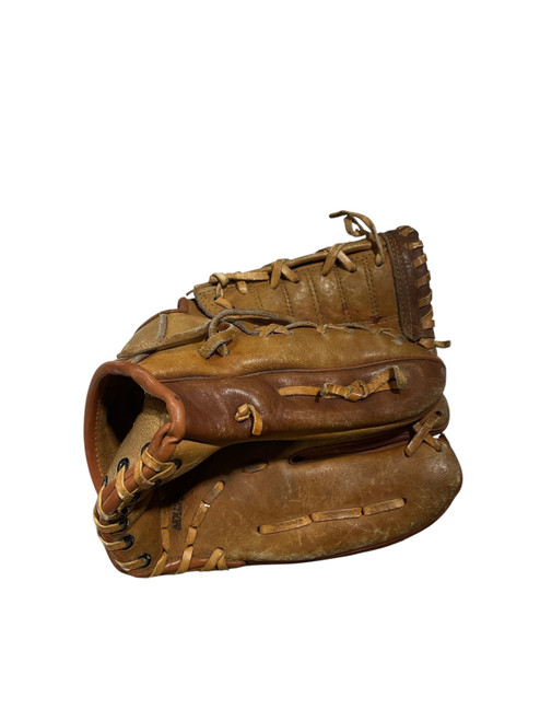 Vist Large View of Product Image Which is Used SNAP ACTION BB/SB Glove RH Throw Brown 10"