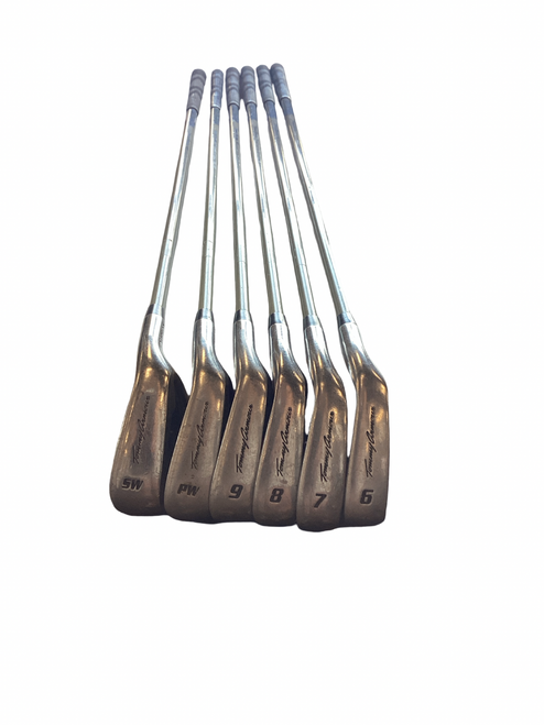Vist Large View of Product Image Which is Tommy Armour SILVER SCOT Womens Iron Set RH 6I-PW