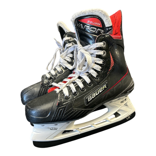 Vist Large View of Product Image Which is Used Bauer VAPOR VELOCITY Junior Hockey Skate Junior 05.5