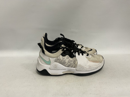 Vist Large View of Product Image Which is Used Nike Basketball Shoes M White Senior 8.5