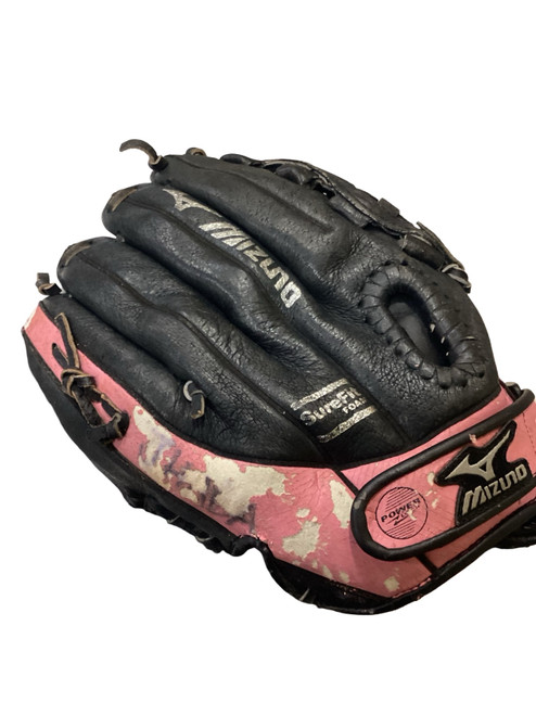 Vist Large View of Product Image Which is Used Mizuno FINCH RH Throw Fastpitch Gloves Black 11"