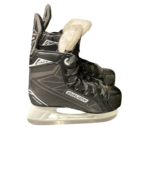 Vist Large View of Product Image Which is Used Bauer S140 Youth Hockey Skate Youth 13.0