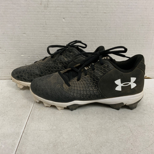 Vist Large View of Product Image Which is Used Under Armour UA BB/SB Cleats Black Junior 06
