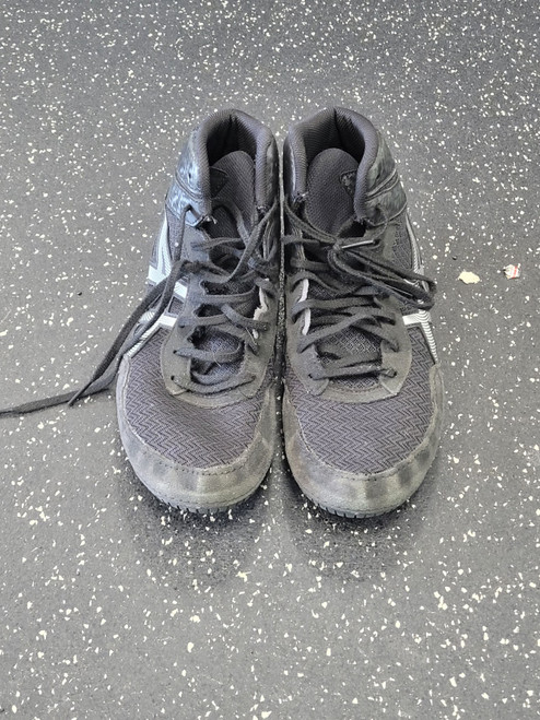 Vist Large View of Product Image Which is Used Asics Wrestling Shoes Black Senior 8