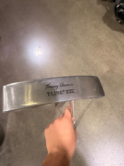 Vist Large View of Product Image Which is Used Tommy Armour T LINE 250 Mens Putter RH