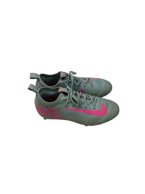 Vist Large View of Product Image Which is Used Nike Soccer Cleats Teal Junior 03