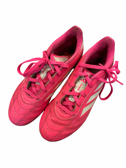 Vist Large View of Product Image Which is Used Adidas Soccer Cleats Pink Junior 02.5
