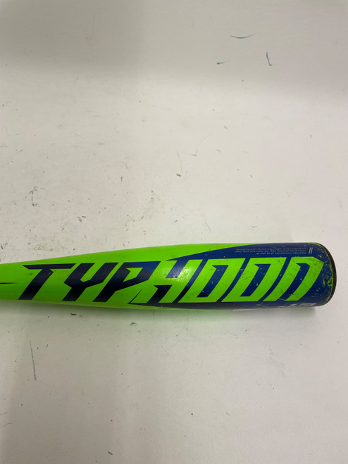 Vist Large View of Product Image Which is Used Easton TYPHOON BB/SB USA 2 1/4 Bat 26"