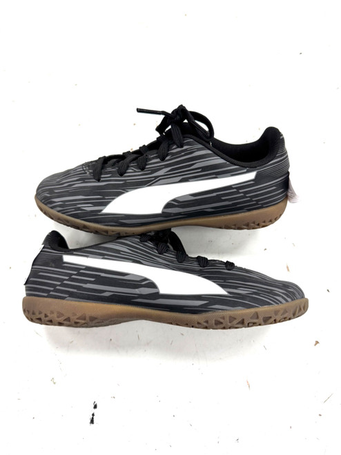 Vist Large View of Product Image Which is Used Puma Soccer Indoor Shoes Black Youth 12.0
