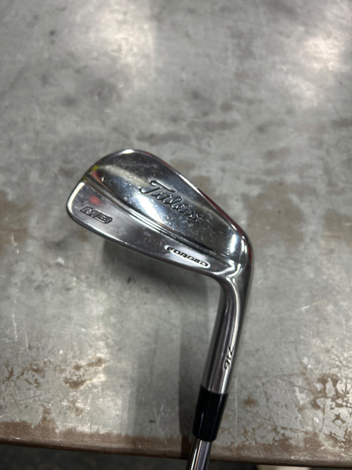 Vist Large View of Product Image Which is Used Titleist 716 MB Mens Individual Iron RH 7 Iron