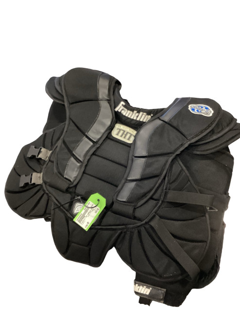 Vist Large View of Product Image Which is Used Franklin THT GOALIE PAD Senior Shoulder Pads MD