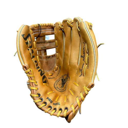 Vist Large View of Product Image Which is Used Spalding 42-207 BB/SB Glove RH Throw Brown 13"