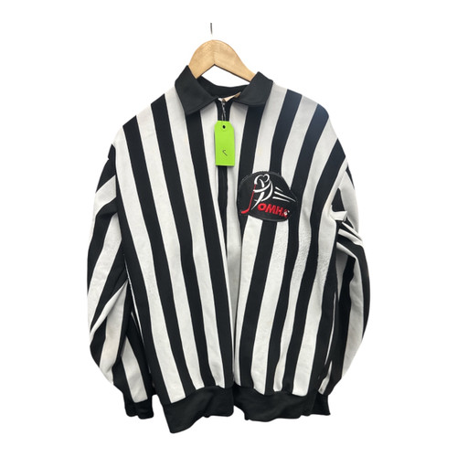 Vist Large View of Product Image Which is Used Referee Top SM
