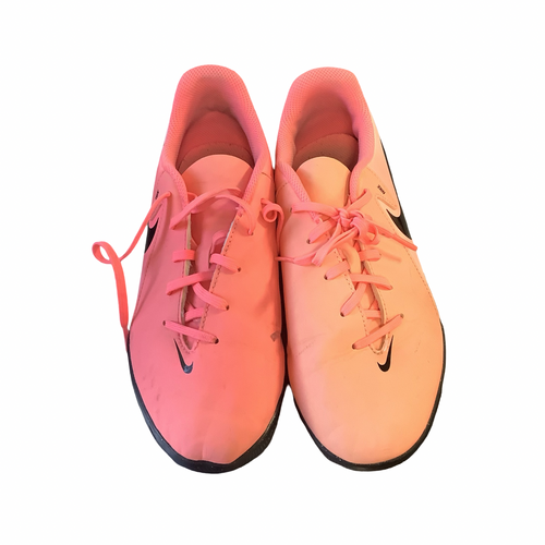 Vist Large View of Product Image Which is Used Nike Soccer Indoor Shoes Pink Junior 06