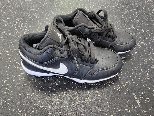 Vist Large View of Product Image Which is Used Nike AIR JORDAN RETRO 1 BB/SB Cleats Black Junior 03.5