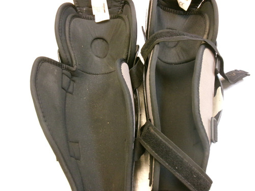 Vist Large View of Product Image Which is Used Bauer IMPACT 500 Senior Shin Guards Black 15"