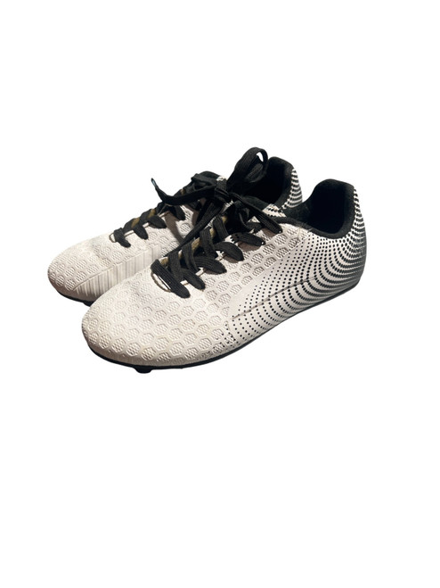 Vist Large View of Product Image Which is Used Vizari Soccer Cleats White Youth 13.0